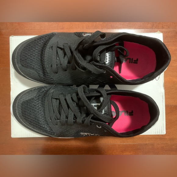 It’s a pair but different size each one
Used 2 times - Picture 4 of 5